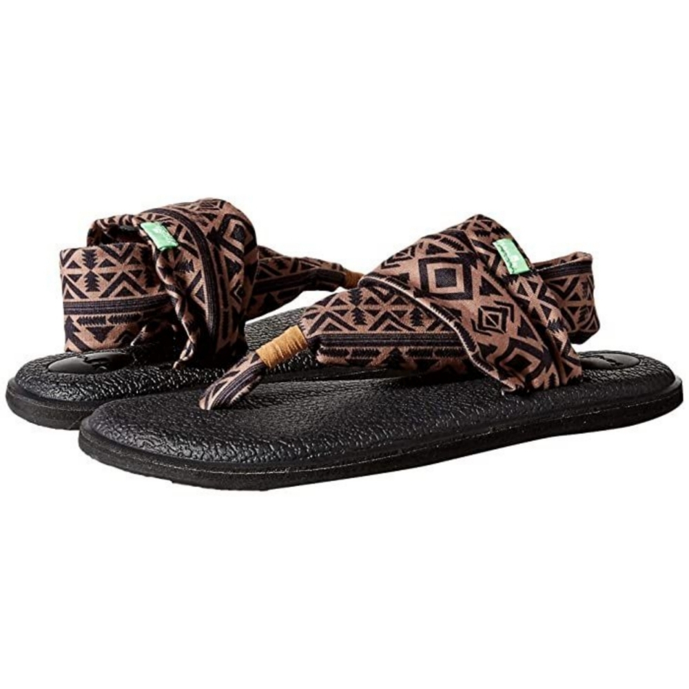 Sanuk Women's Sandals in Black and brown